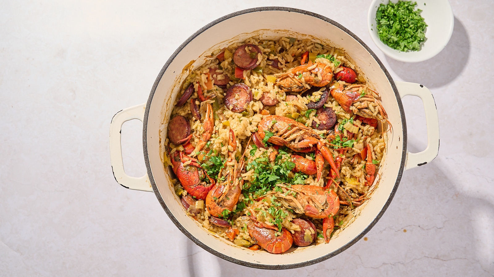 Écrevisses de style cajun et recette de Jambalaya à la saucisse Andouille